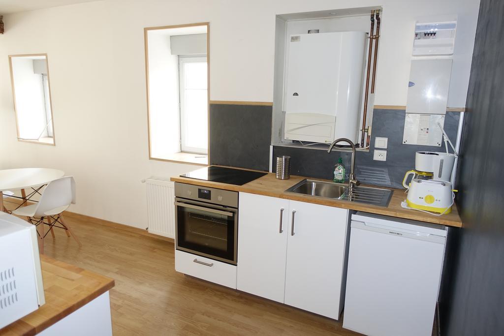 Le 4 Apartment Saint-Junien Bagian luar foto